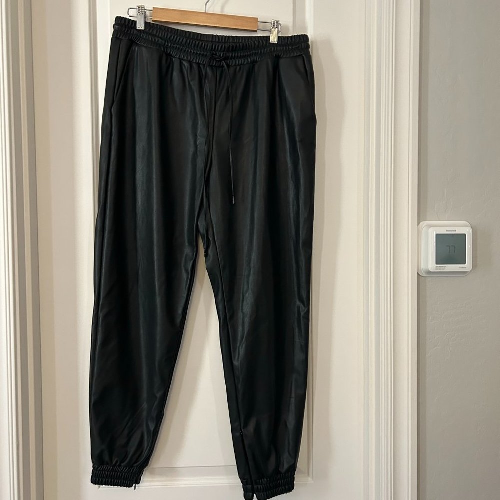 Michael Kors MICHAEL Black Faux Leather Joggers Size Large